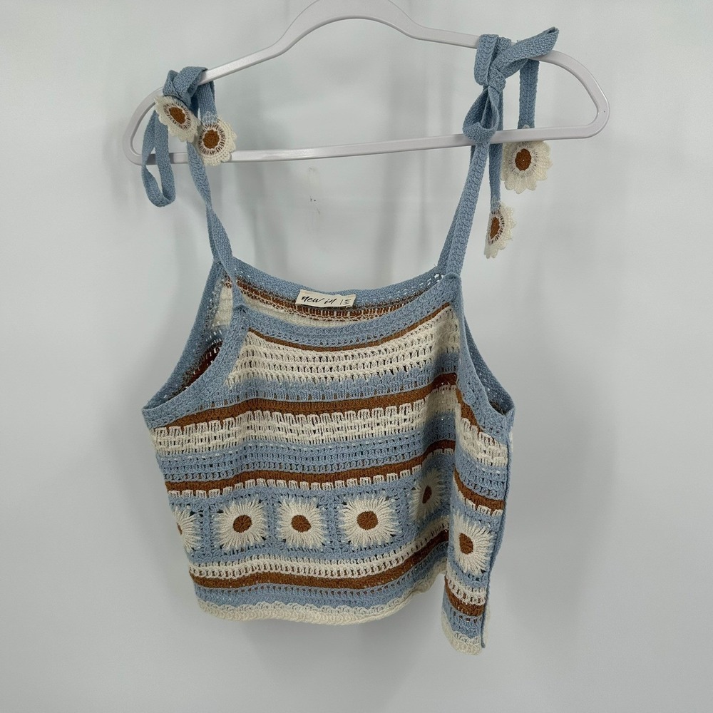 Womens Boho Crochet Knit Cami Top Size M/L Daisy Festival Hippie Floral Beachy